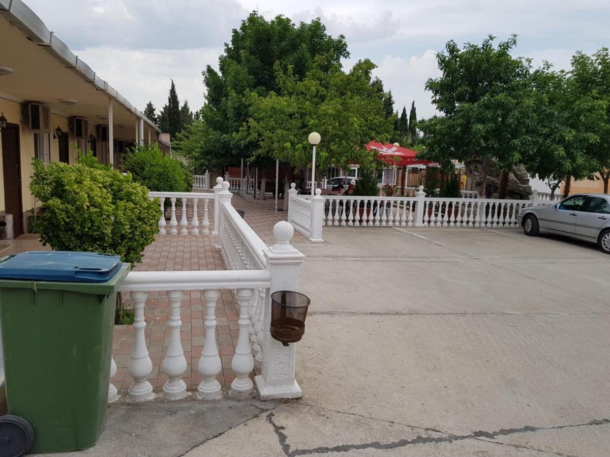 Hotel Selika Rustawi Exterior foto
