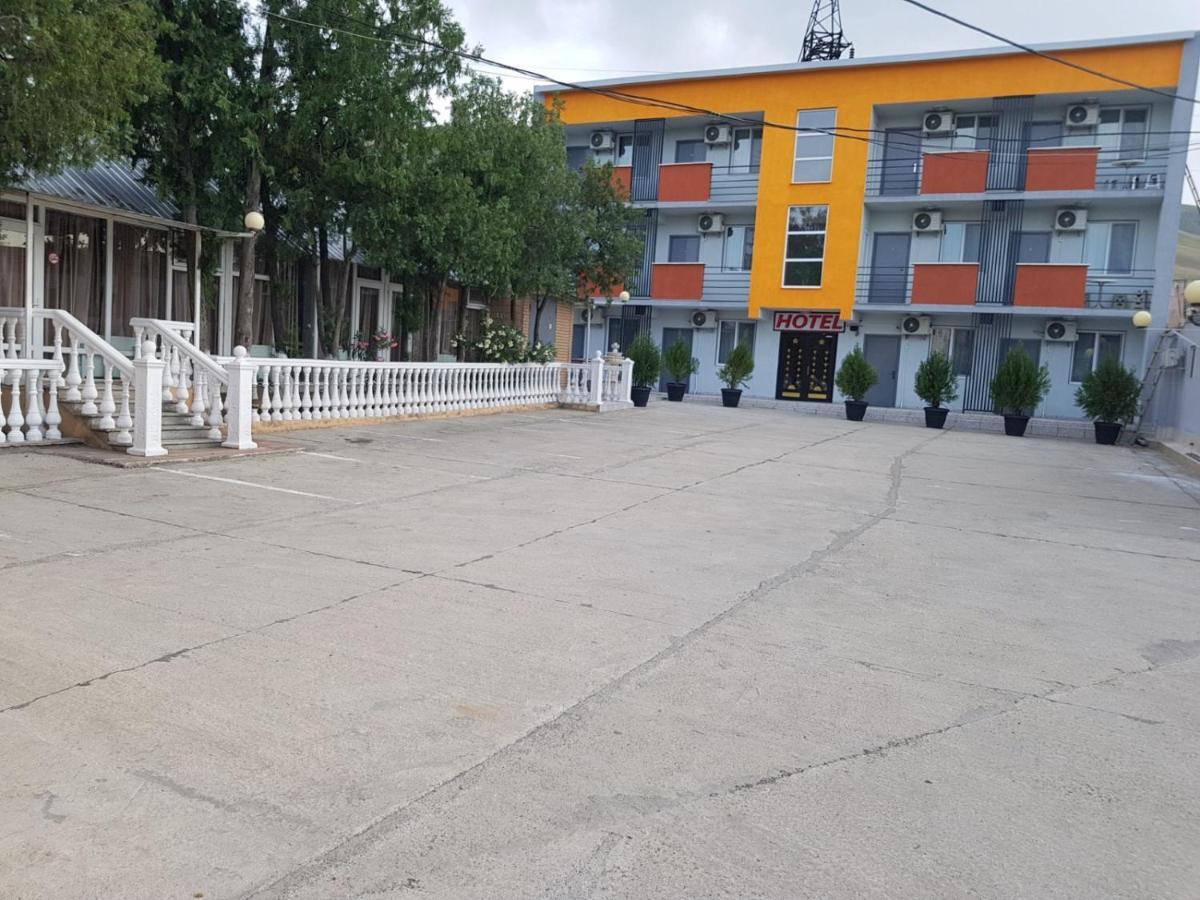 Hotel Selika Rustawi Exterior foto