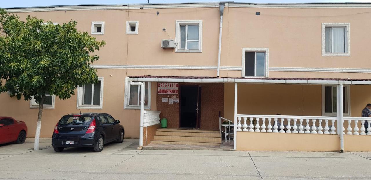 Hotel Selika Rustawi Exterior foto